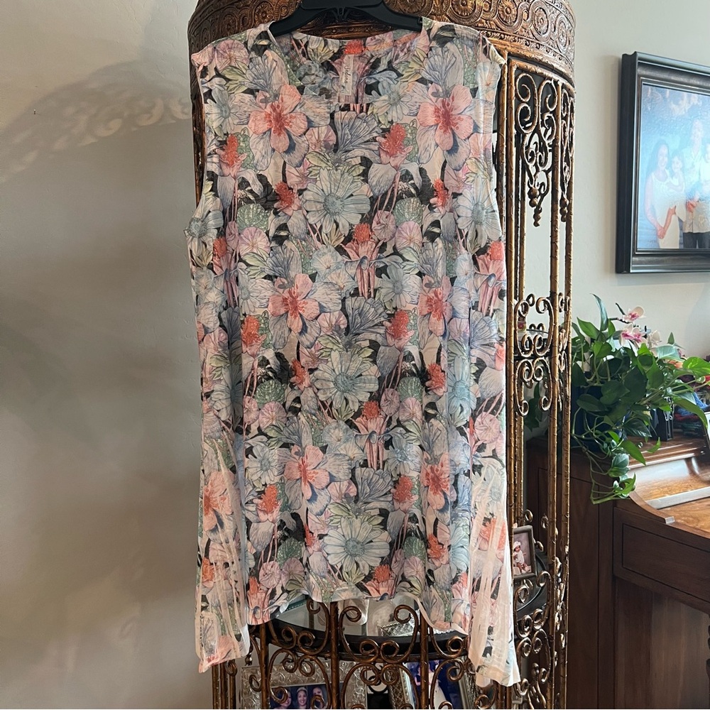 Ladies Tunic/Blouse